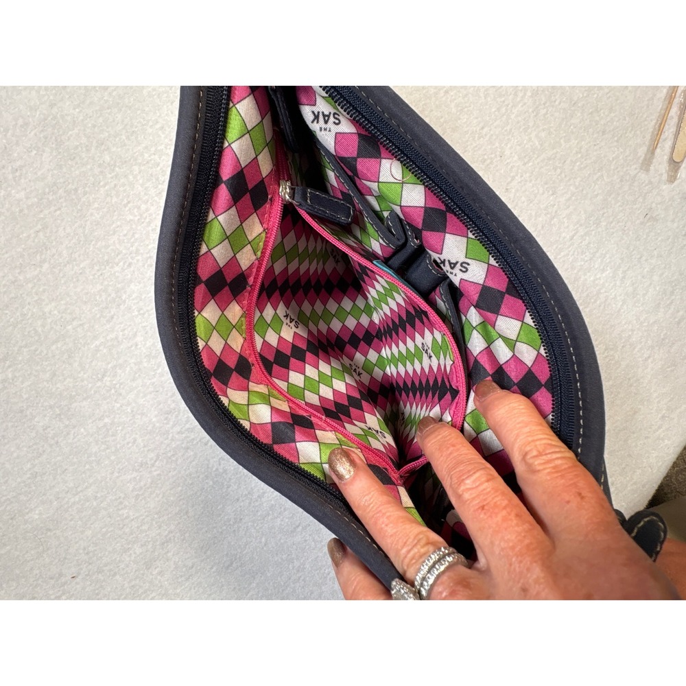 The Sak Navy Blue Crochet Shoulder Bag Zip Top Hobo Purse Harlequin Lining - Picture 7 of 10